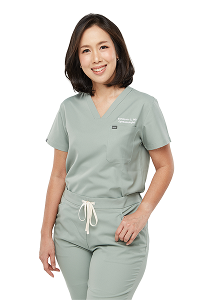 Global Eye Pattaya Dr Mo Vision Eyewear Eye Care Profile 005