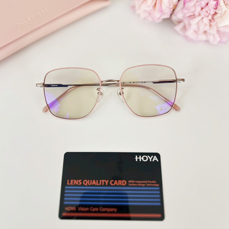 Global-Eye-Pattaya-Dr-Mo-Vision-Eyewear-Eye-Care-243