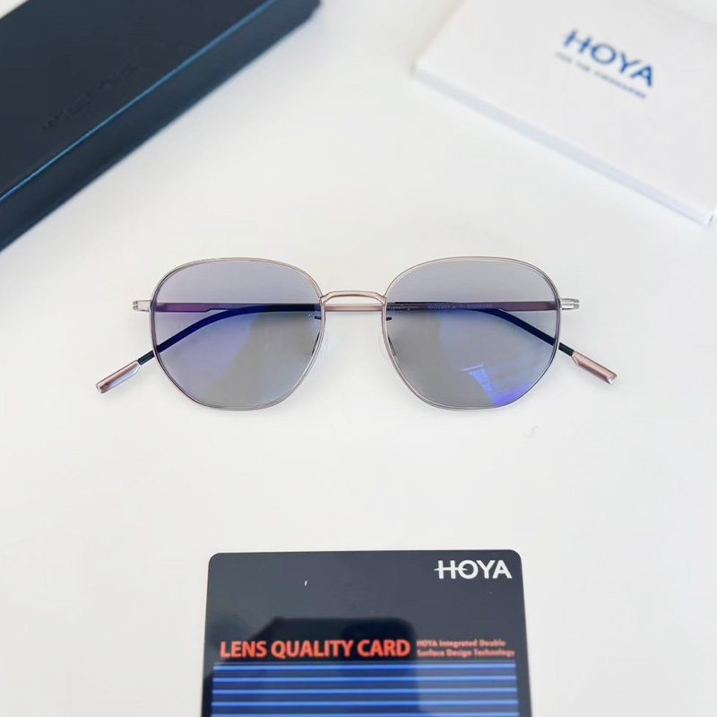Global-Eye-Pattaya-Dr-Mo-Vision-Eyewear-Eye-Care-254